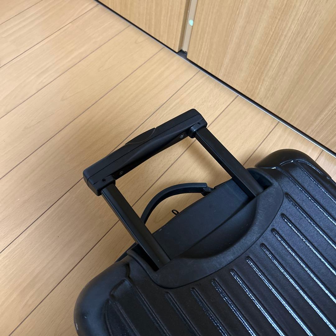 RIMOWA2輪キャリーケース