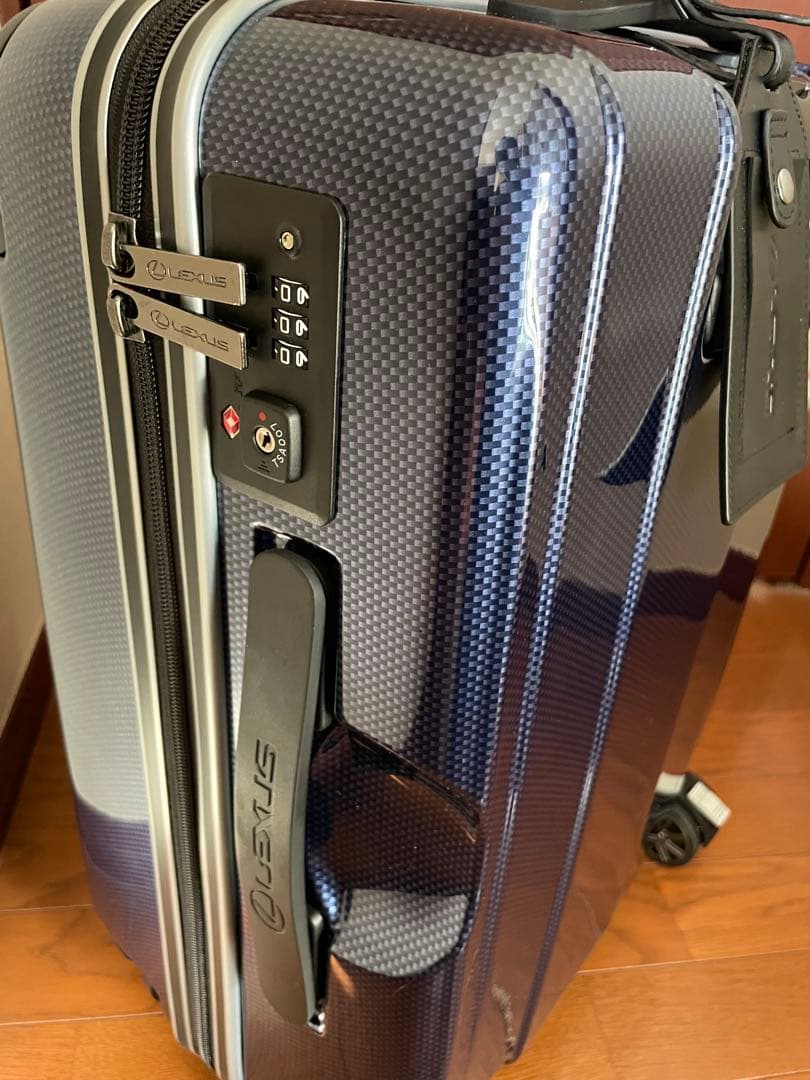 LEXUS キャリーケース　ネイビー