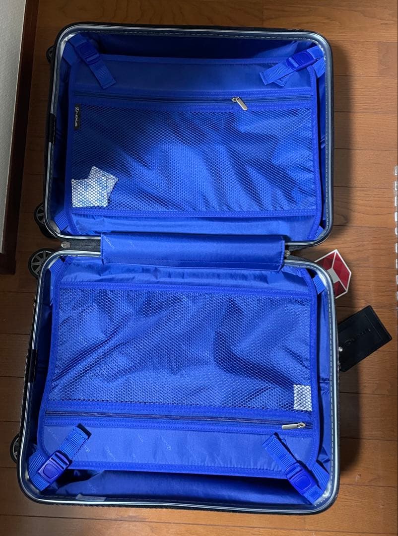 LEXUS キャリーケース　ネイビー