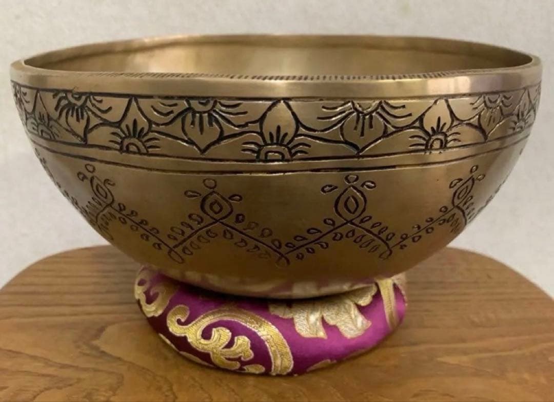 シンギングボウルカービング22cmリンガムボウルリング付き