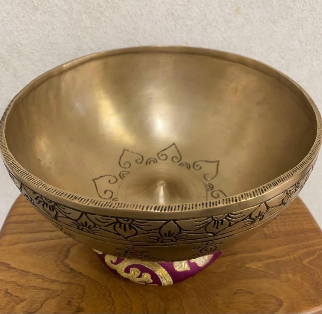シンギングボウルカービング22cmリンガムボウルリング付き