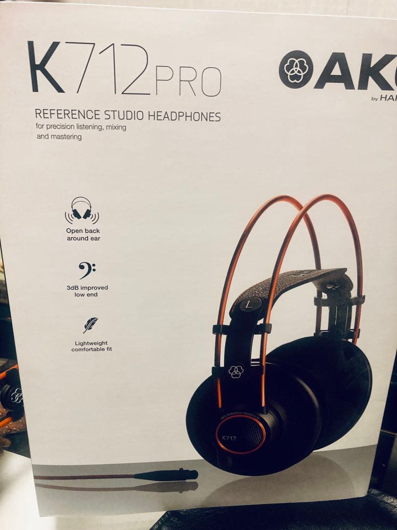 AKG K712PRO 開放型モニターヘッドホン