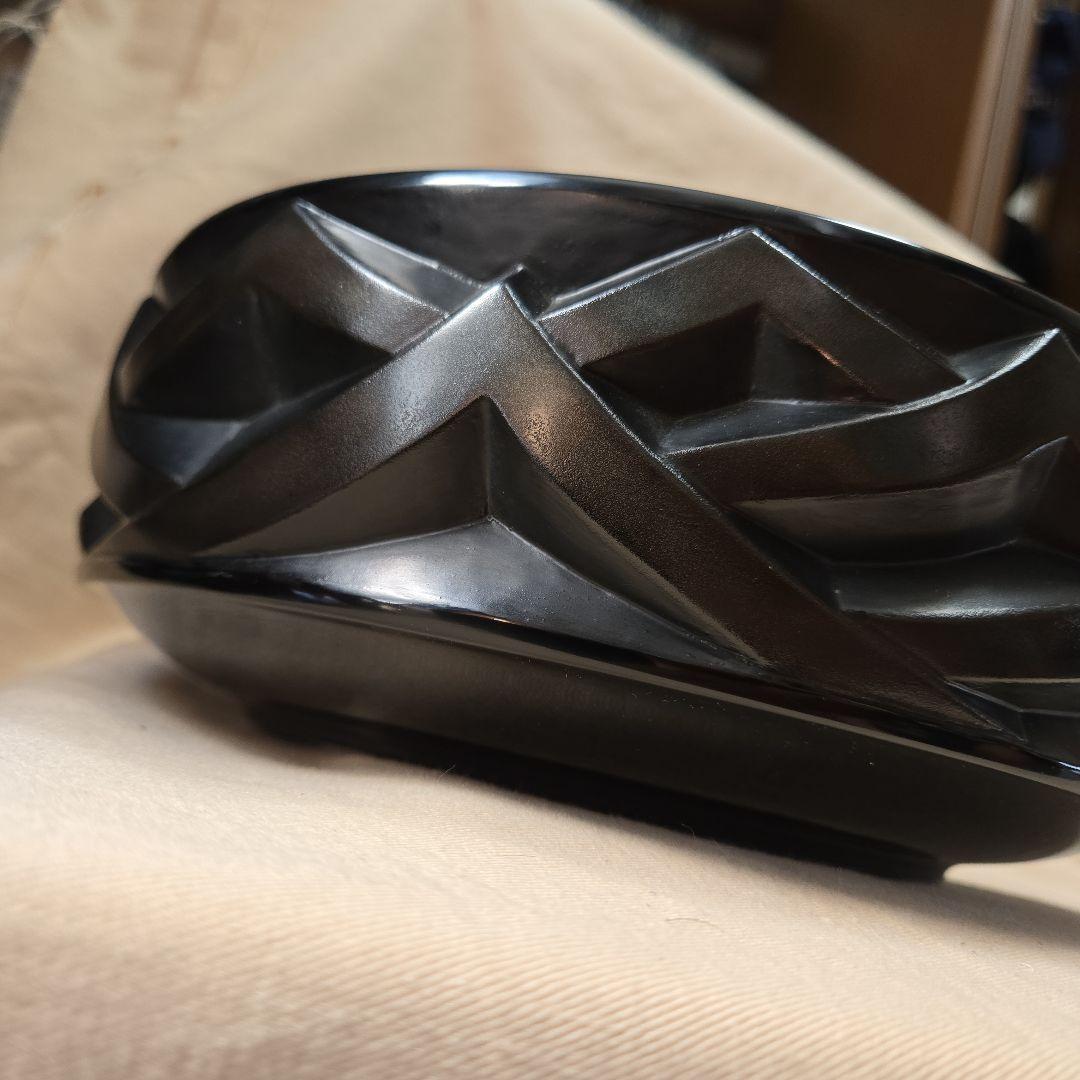 伝統工芸品 漆器 黒色彫刻模様の鎌倉彫 創作鉢 菓子器