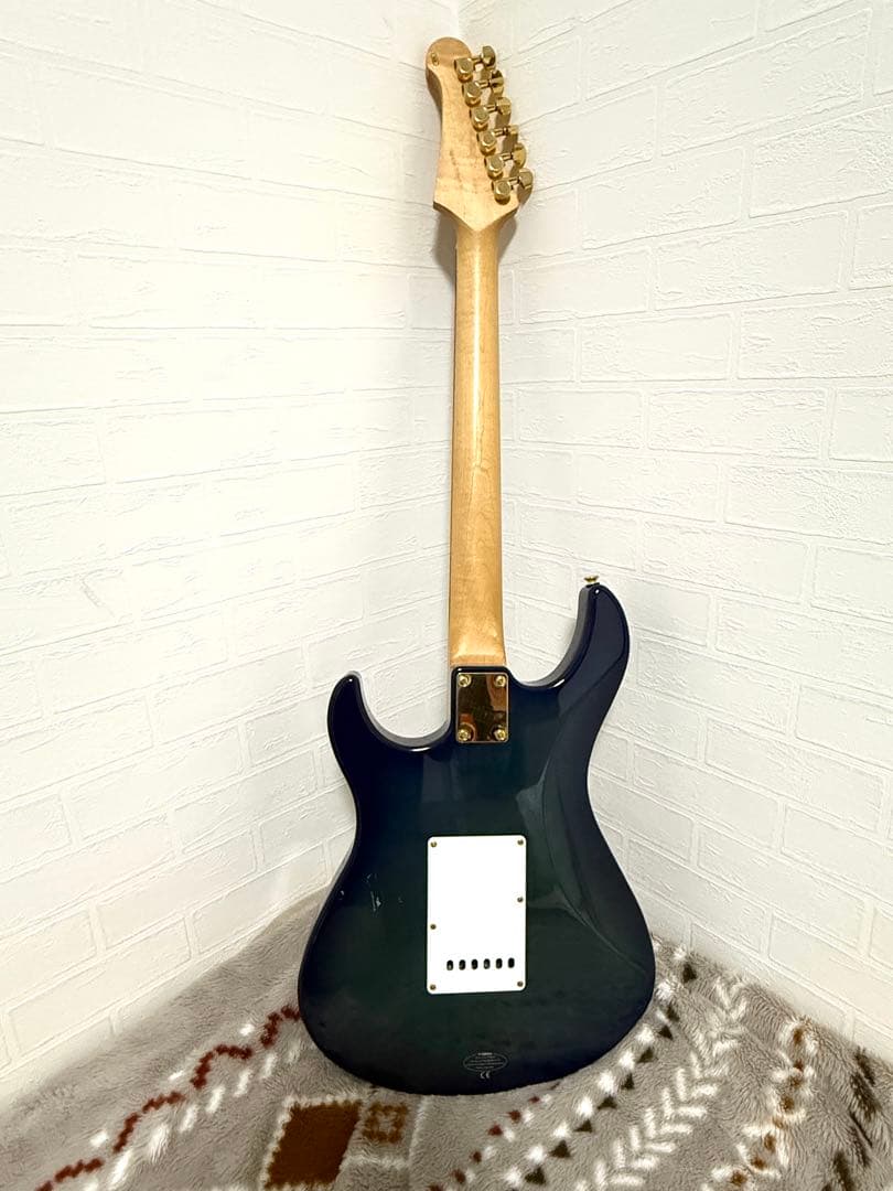 YAMAHA PAC312H Pacifica パシフィカ エレキギター