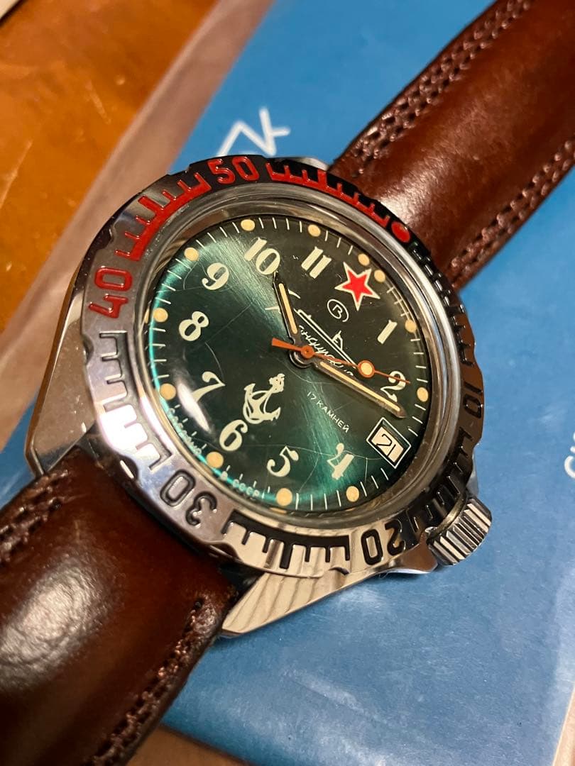 ボストーク コマンダースキー　ダイバーズ 軍用 ソ連時計 ヴィンテージ 稼動