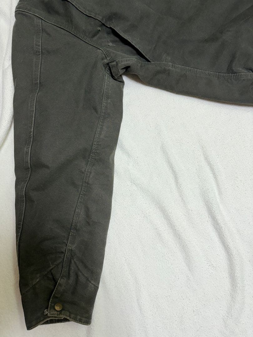 カーハート デトロイトジャケット モス