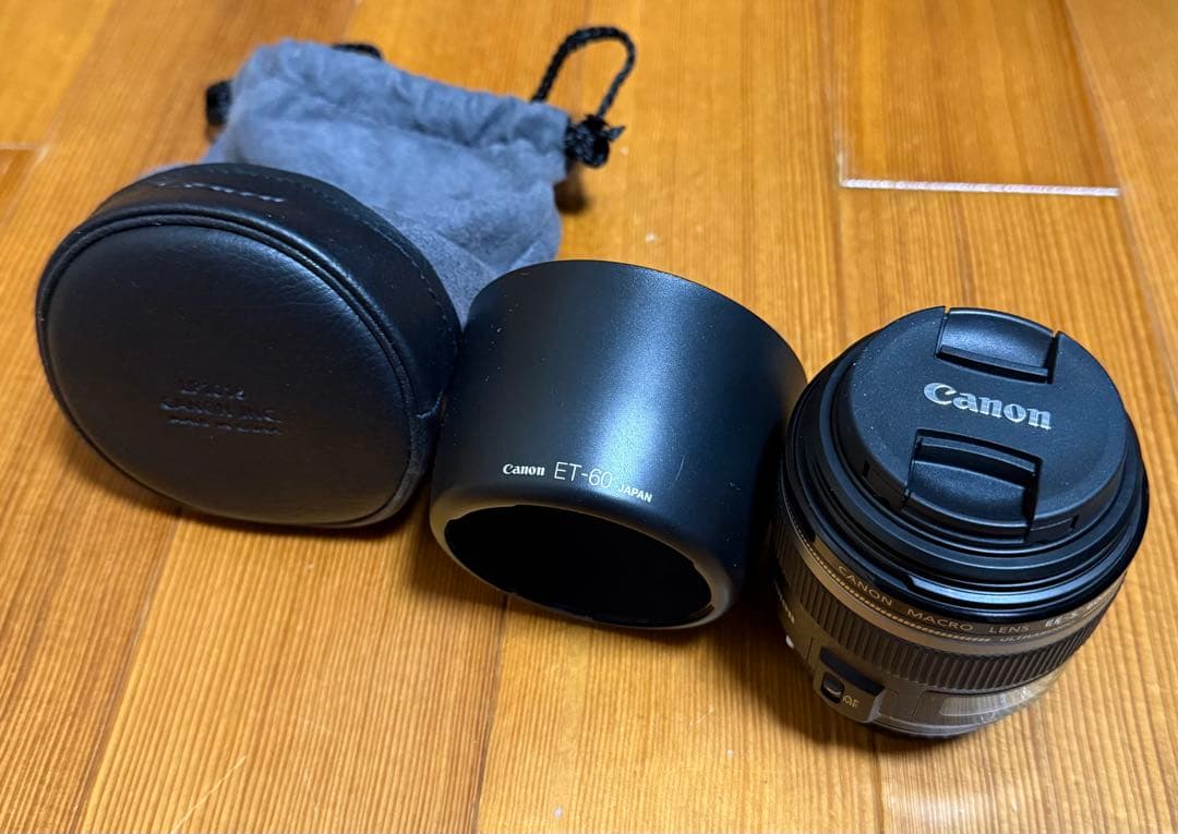Canon EFS 60mm f/2.8 Macro USM 本体