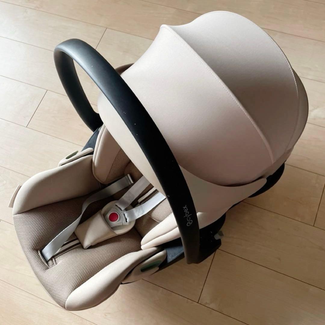 サイベックス　ベビーシート　チャイルドシート　ベージュ