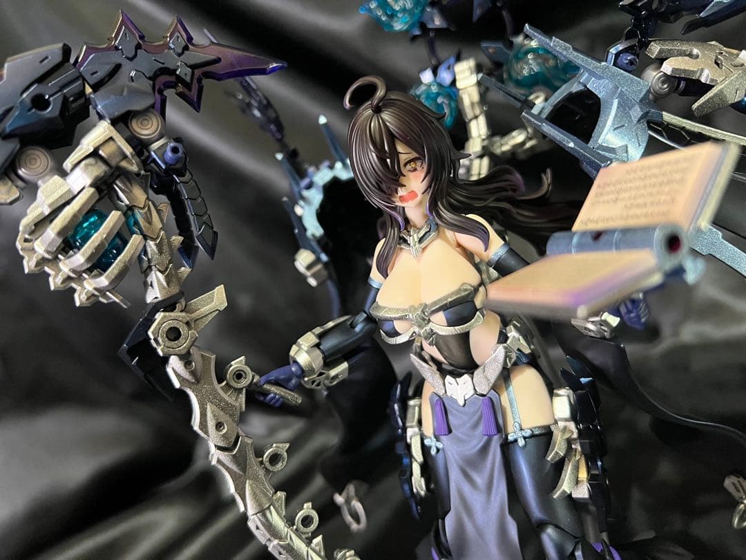 メガミデバイス 【皇巫 ツクヨミ レガリア】 美プラ 塗装品 完成品