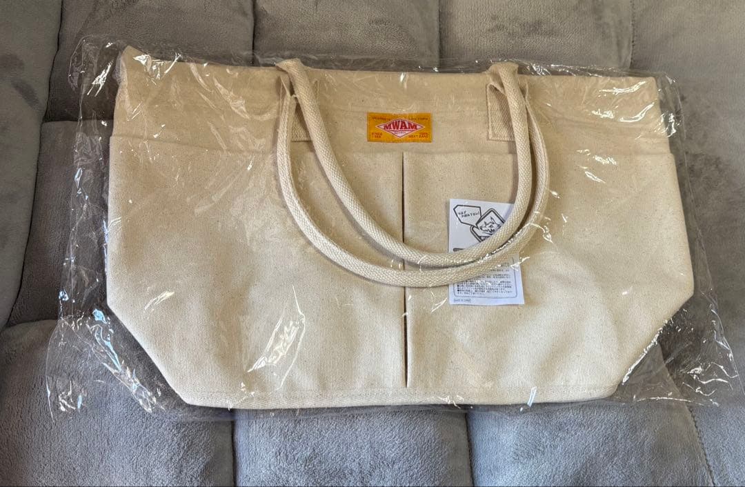 MAN WITH　A MISSIONキャンバストートバッグ