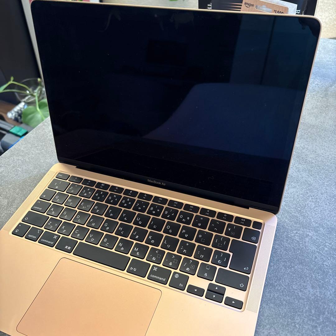MacBook Air 256GB ゴールド