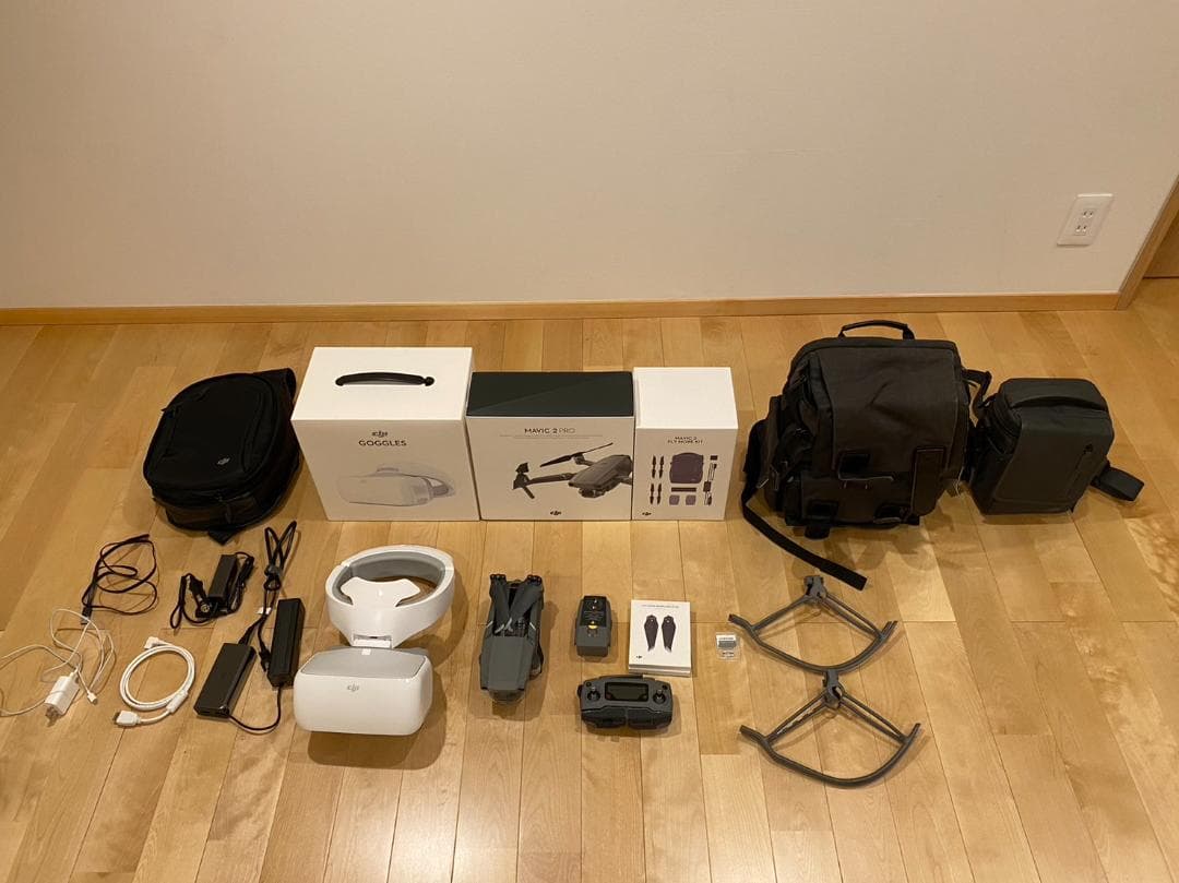 ホビーラジコン Mavic 2 pro + Fly more kit+ DJI Goggles