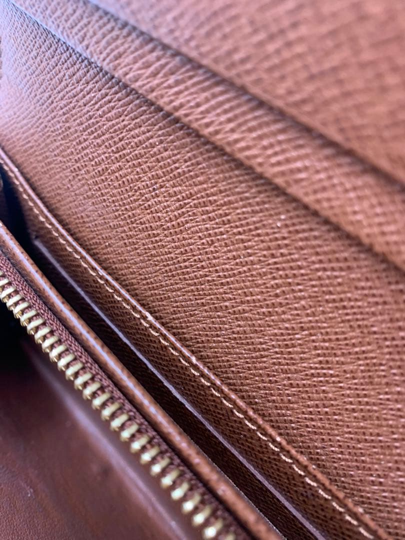 ルイヴィトン　モノグラム　ポルトモネビエ　トレゾール　二つ折り　L字ジップ