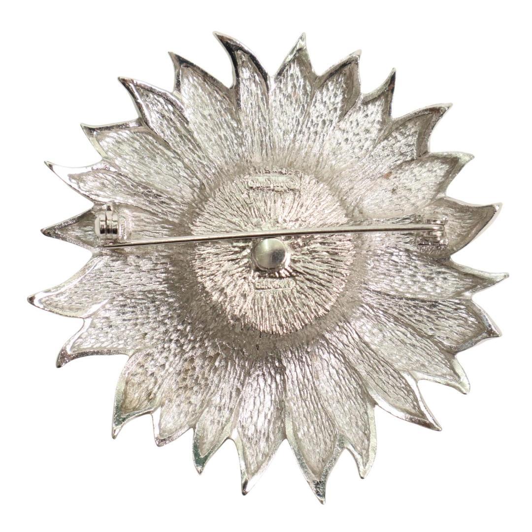 Christian Dior ディオール フラワー ブローチ　シルバー　高級