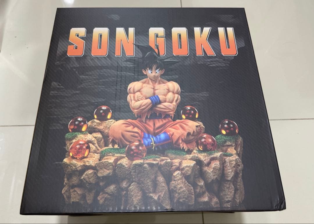 【ドラゴンボール】特大ガレージキットフィギュア　孫悟空　dragonball