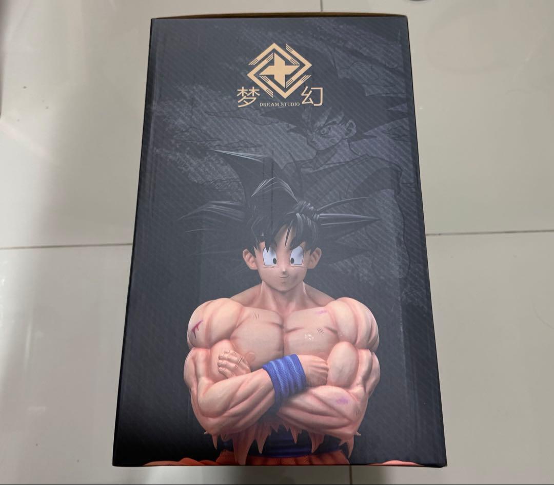 【ドラゴンボール】特大ガレージキットフィギュア　孫悟空　dragonball