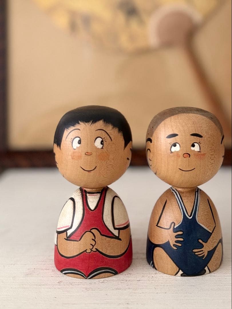 在銘「レスラー」こけし人形 ペア　11、5cm 作家物の可能性あり素朴な表情