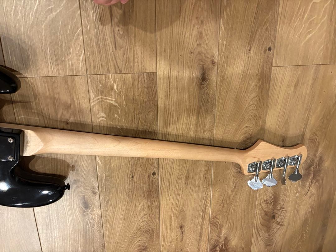 フォトジェニック　ジャズベース　マッチングヘッド