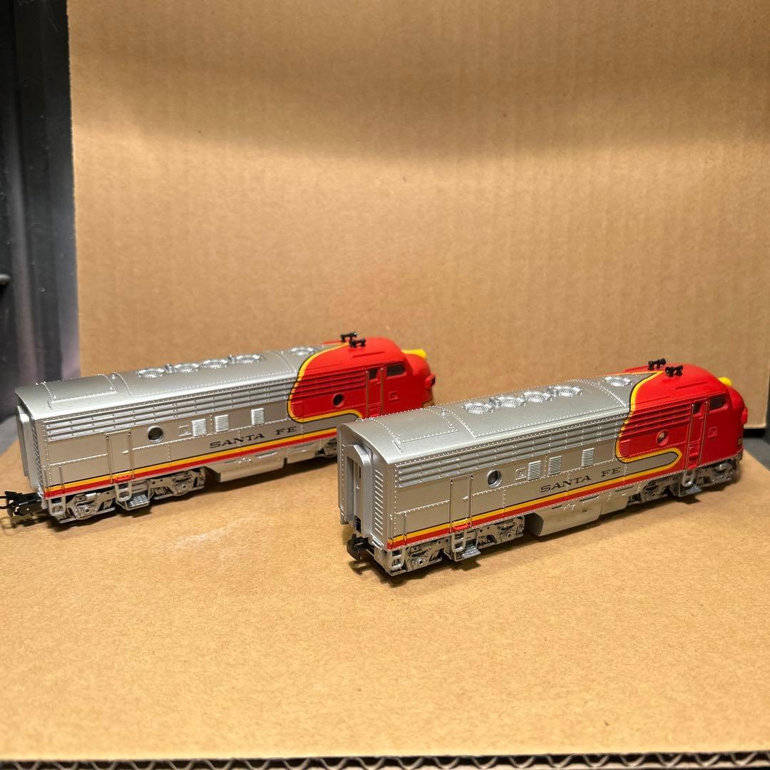 Marklin 3060&4060 HOゲージ　SANTA FE鉄道機関車セット