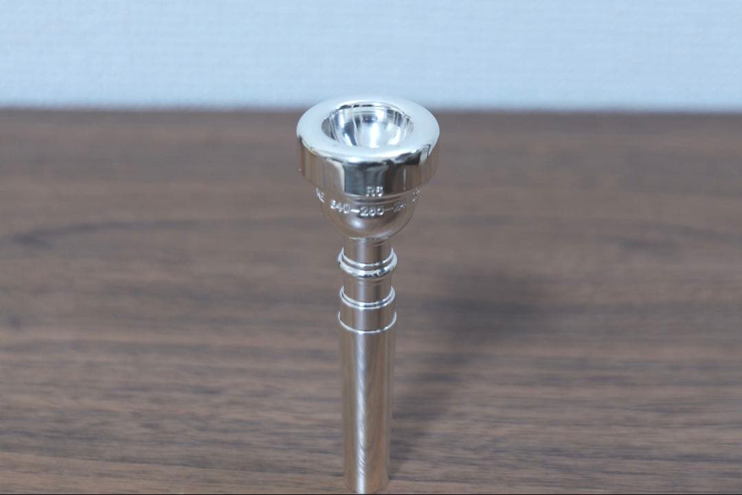 【年末特価】Parkeトランペットマウスピース 640R6-285-24