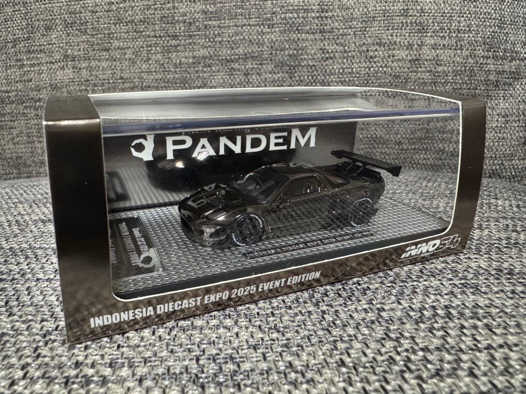 INNO64 1/64 インドネシア限定　チェイス￼￼ NSX PANDEM
