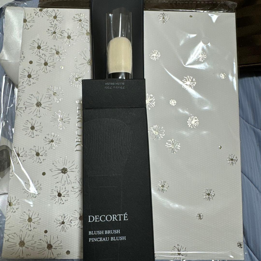 新品未使用品♡コスメデコルテブラシセット