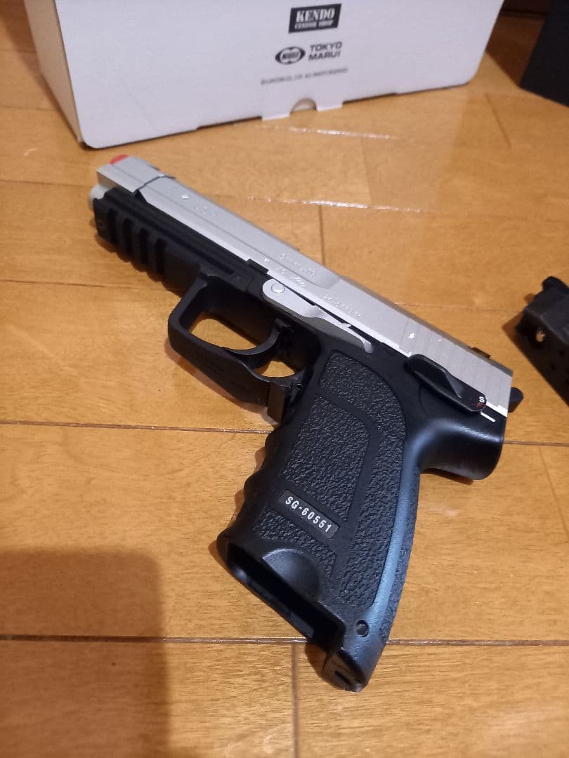 東京マルイ　バイオハザード　SG-09R