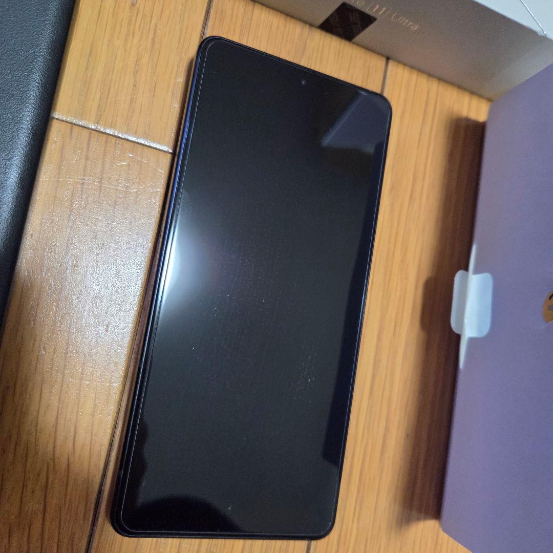 ASUS Zenfone 11 Ultra 本体 ケース付き