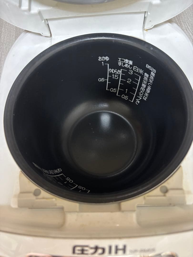 象印 NP-RM05 圧力IH炊飯器 3合