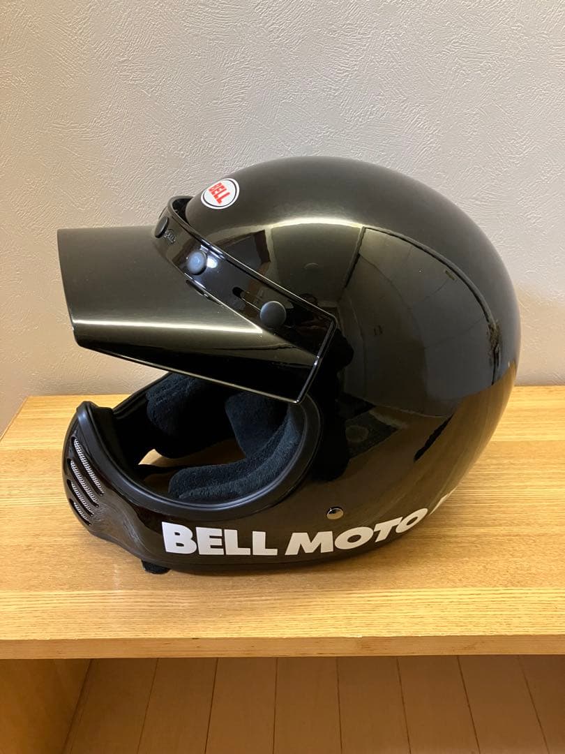 BELL MOTO III ブラック フルフェイスヘルメット　インテリア