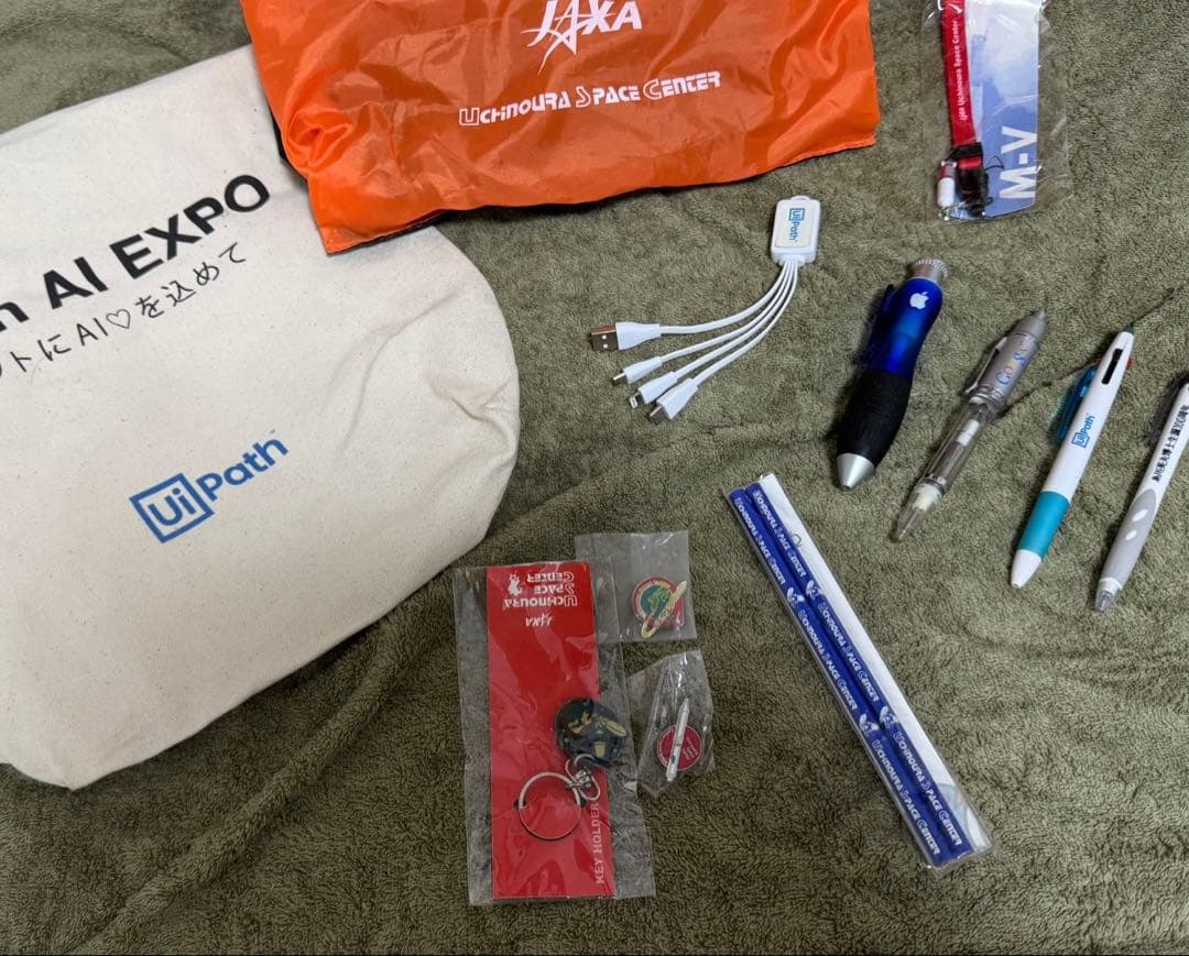 Google Apple JAXA 等のグッズ新品未使用