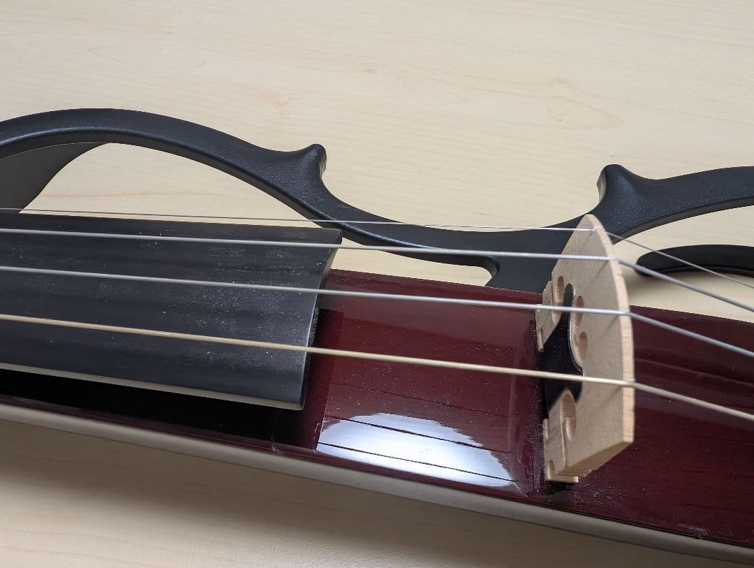 ヤマハ YAMAHA サイレントバイオリンセット YSV104 ハードケース付き