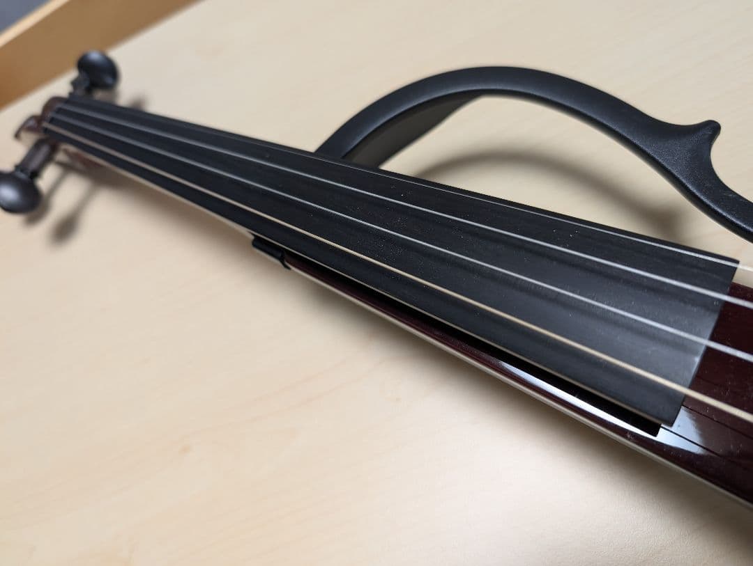 ヤマハ YAMAHA サイレントバイオリンセット YSV104 ハードケース付き