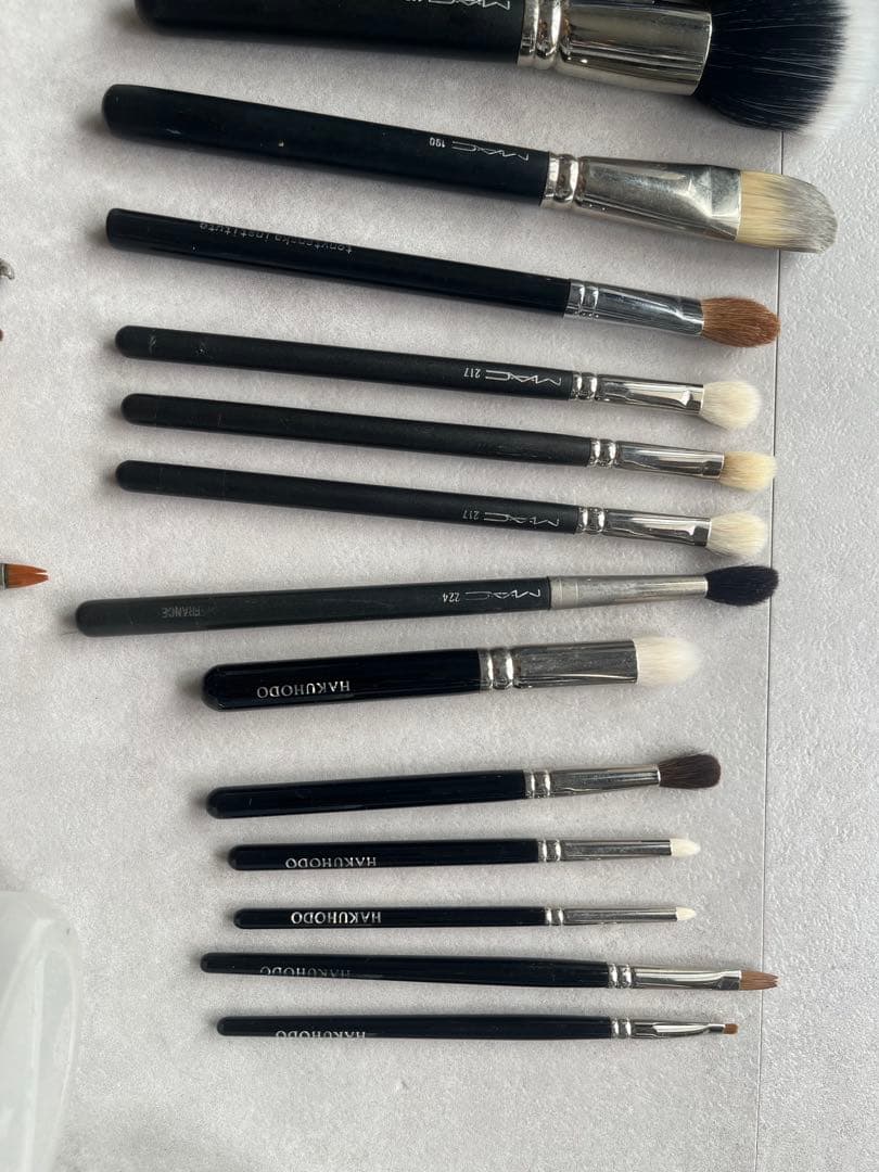 メイクブラシセット（34本）」 + ケース　MAC HAKUHODO ヘアメイク