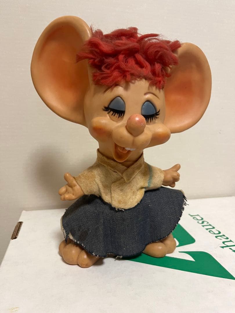 イタリア　トッポジージョのビンテージフィギュア