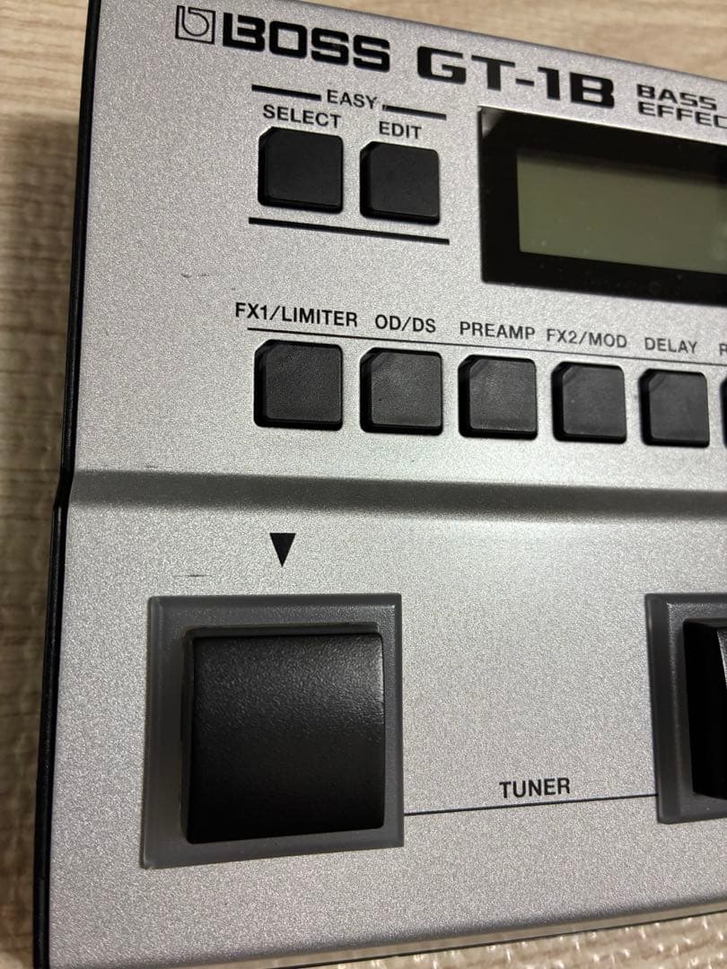 BOSS GT-1B ベースエフェクター