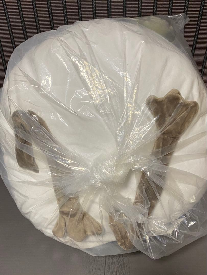 モンスターハンターワールド もちカワクッション フワフワクイナ　ぬいぐるみ