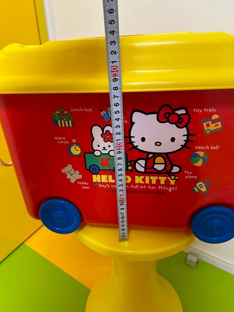 レトロ　ハローキティ 収納ボックスセット キャスター付き　おもちゃ箱　サンリオ