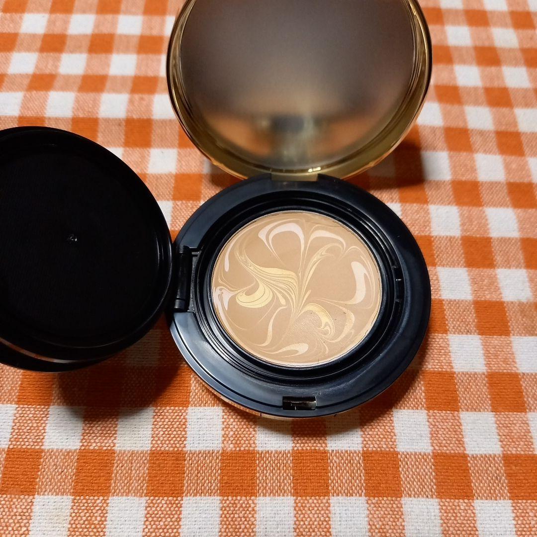 たかの友梨エステファクトジュエリーパクト