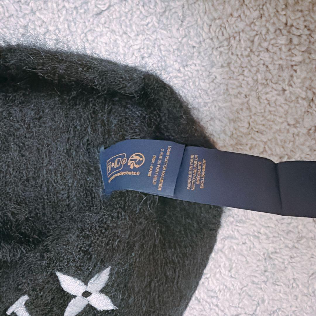 LOUIS VUITTON ダークグレー ニット帽