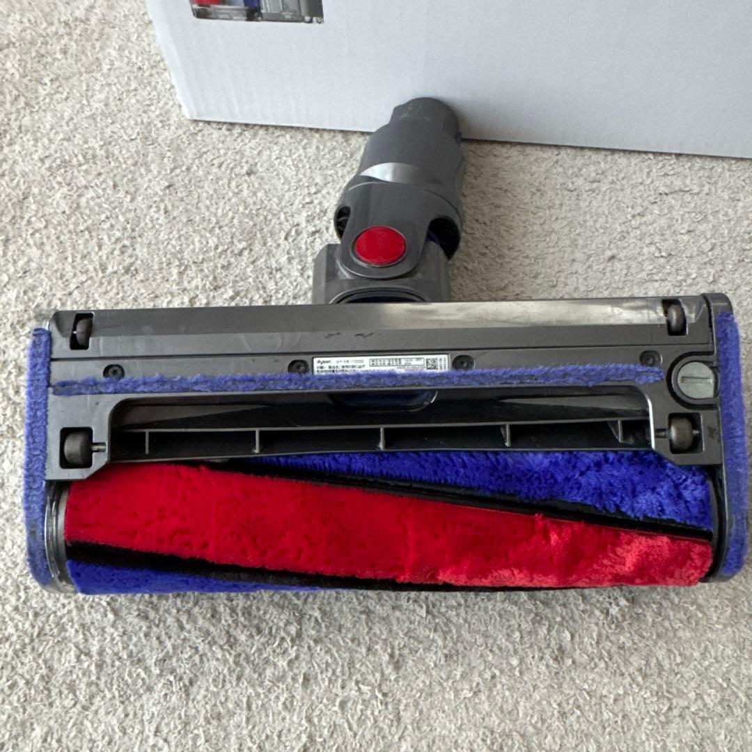 ダイソン　V7fluffy 新品交換性大容量バッテリー付