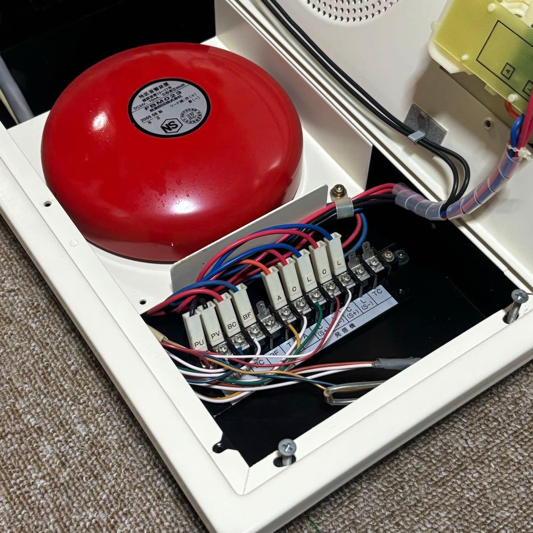【美品‼︎送料込‼︎】火災報知器 地区音響装置 小型総合版 P型2級 機器収容箱