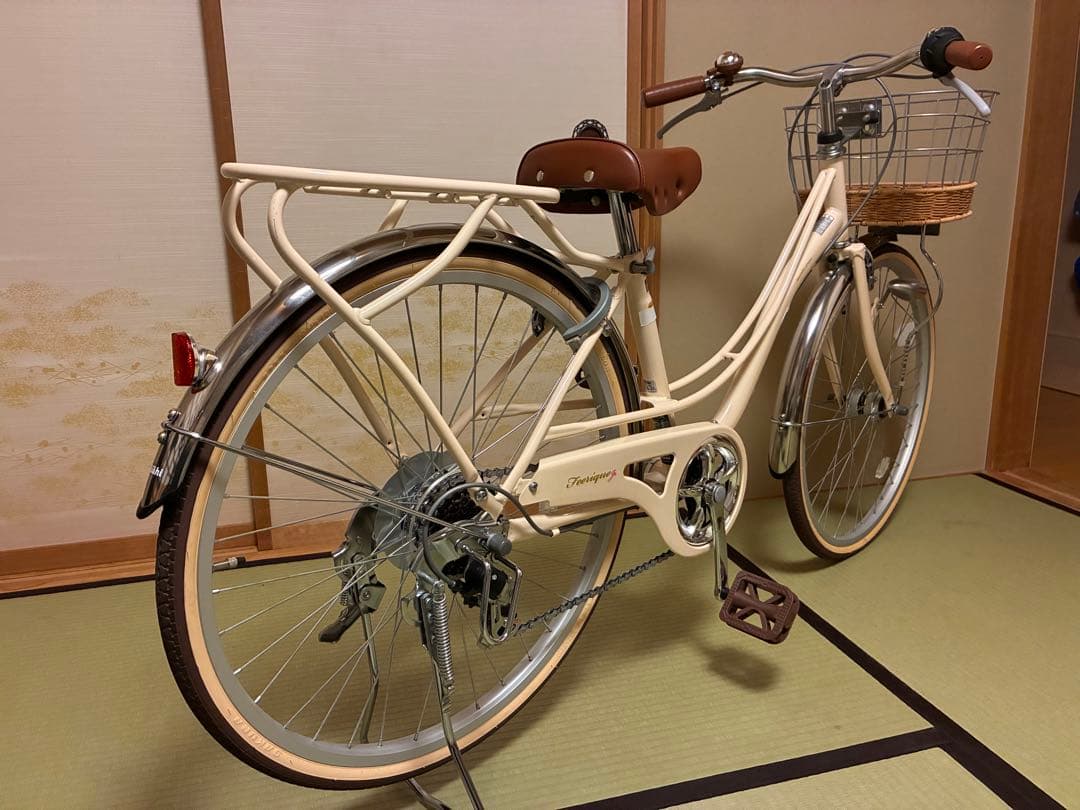 【引取限定】ガールズ自転車 24インチ 6段変速