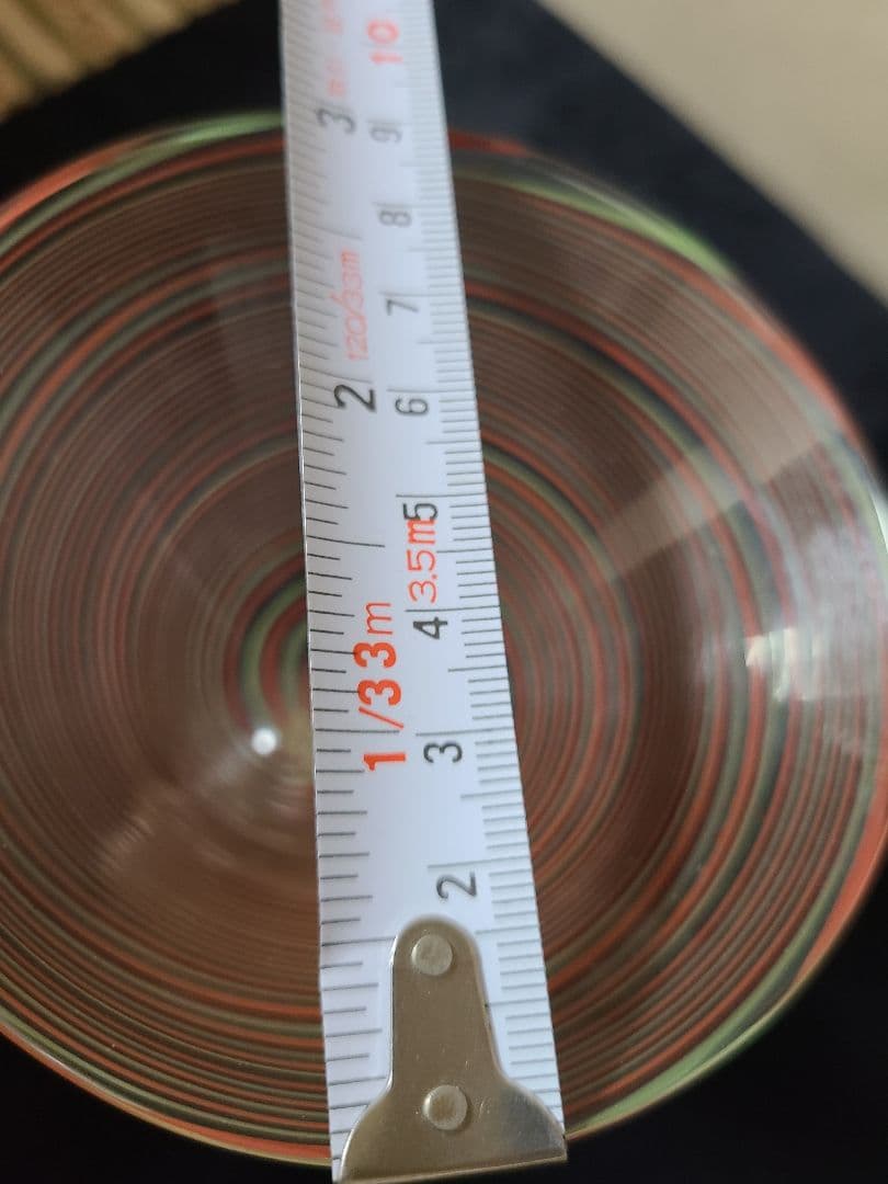 ビミニグラスワインまたはカクテルグラス赤のニワトリ