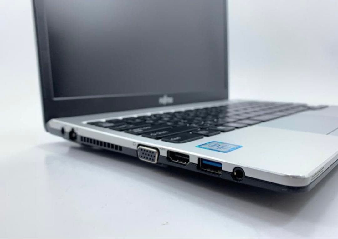 富士通ノートパソコンcore i5 windows11 12gb 256ssd