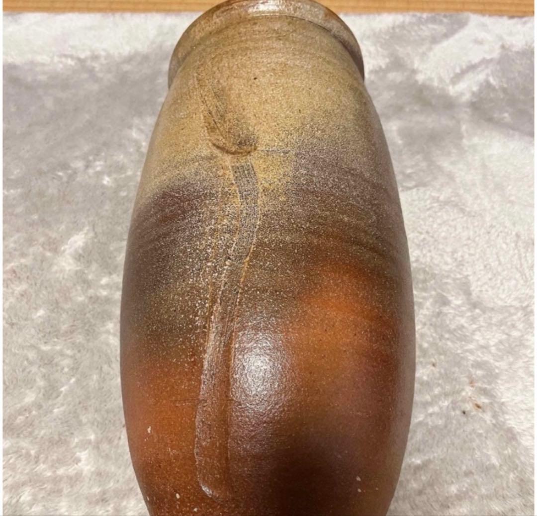 ⭐︎ 手作り陶器の楕円形花瓶　　大きめです