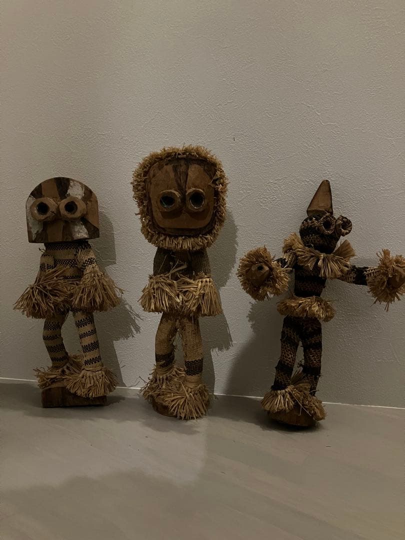 コンゴ　ペンデ族　ミンガンジ・スピリット・ダンサー