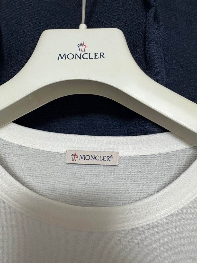 モンクレール メンズ　Tシャツ　カットソー　L
