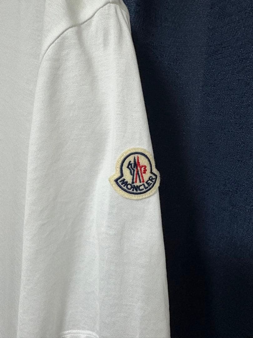 モンクレール メンズ　Tシャツ　カットソー　L
