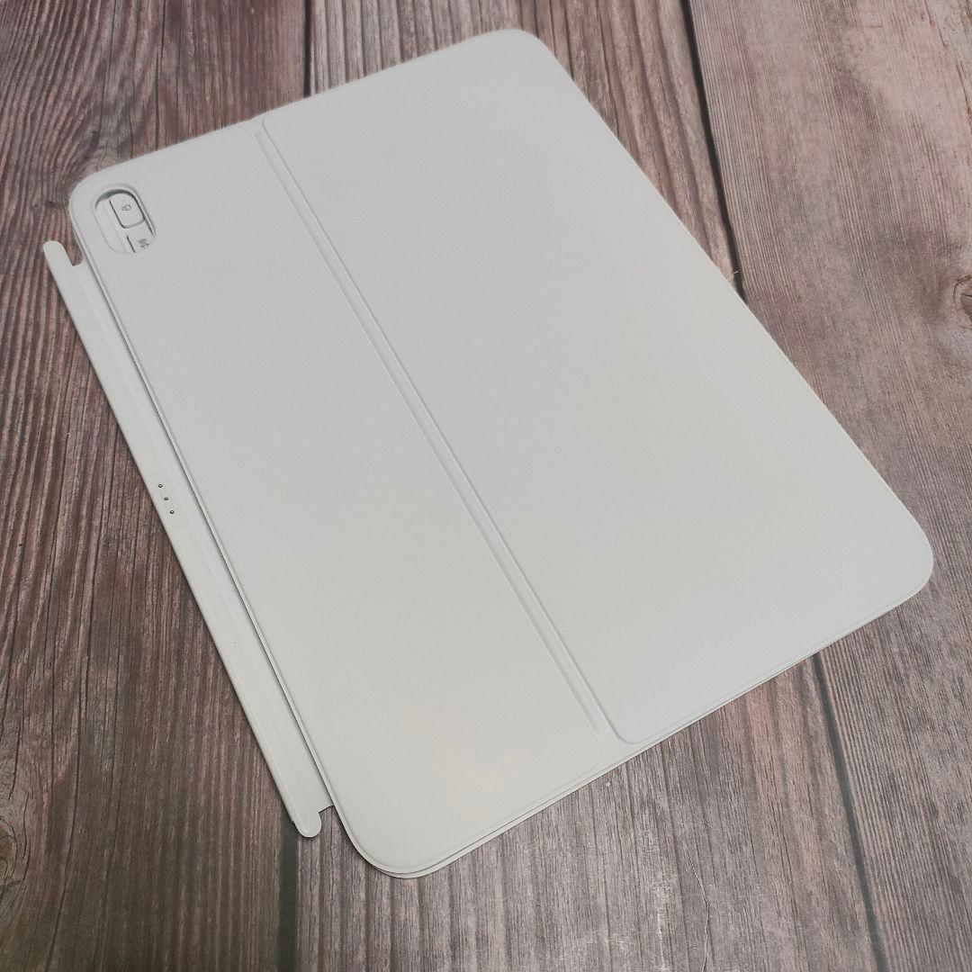 純正 iPad 第10世代 Magic Keyboard Folio 超美品